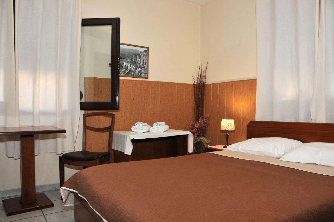 Guesthouse Bloutsos Rooms Кастракион Экстерьер фото